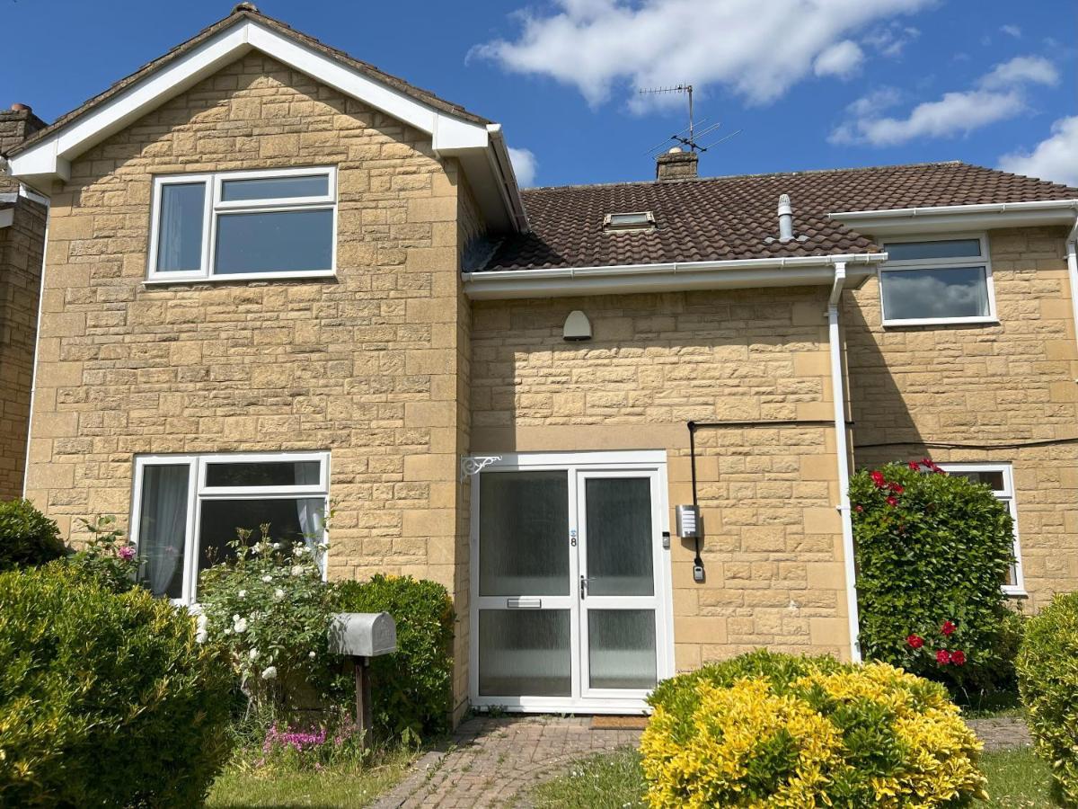 Premium Deal L Hill View Home L Last-Minute Offer L Cheltenham L Aj Properties L Perfect For Short Or Long Stays L 4Beds 4Bedrooms Habitación foto